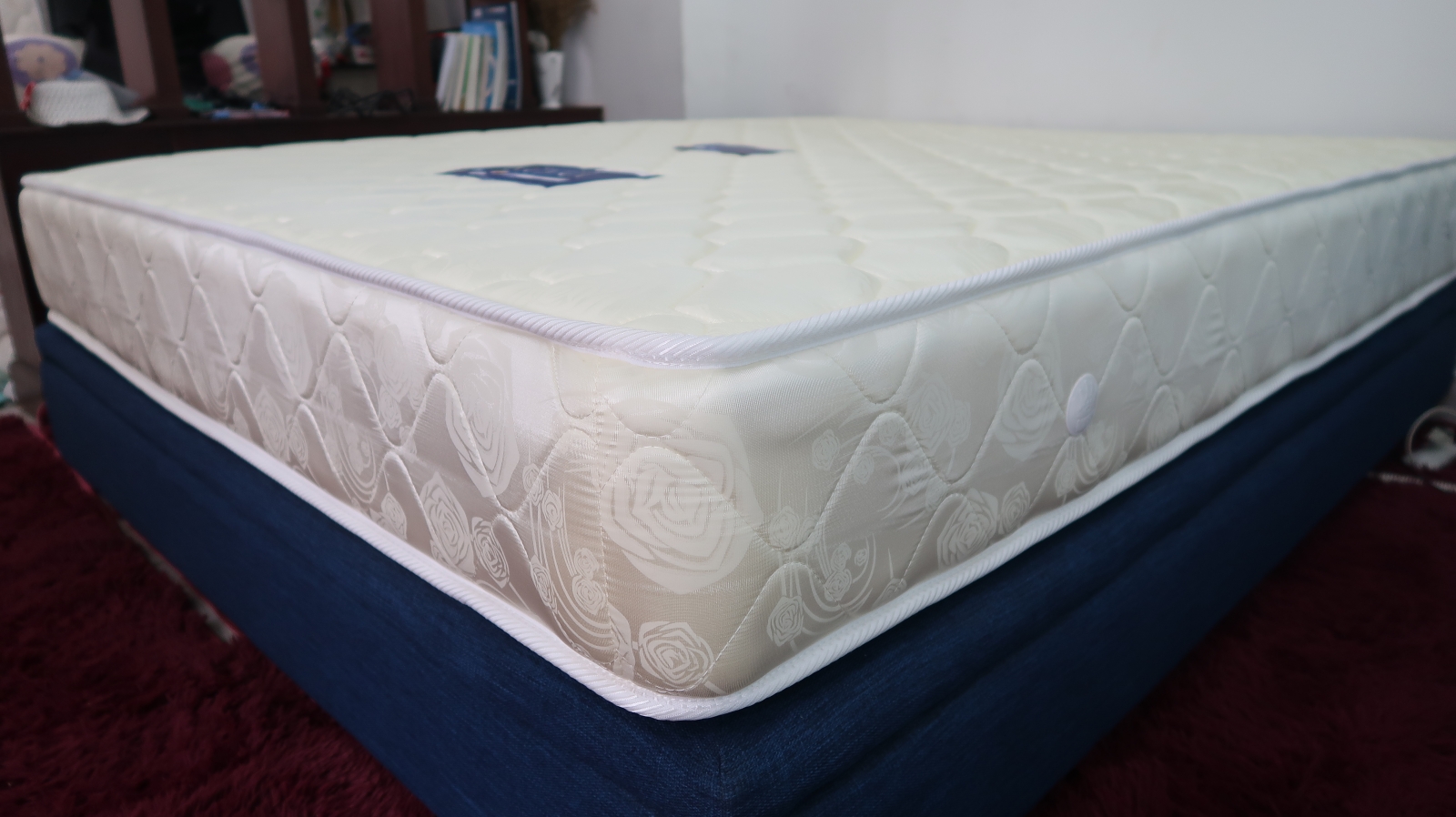 Nệm lò xo Royal Vạn Thành